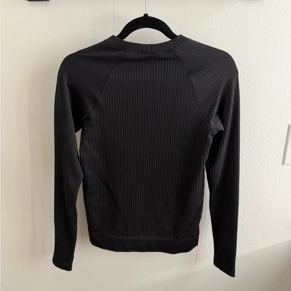 Rest Less Ribbed Pullover - Picture 2 of 3
